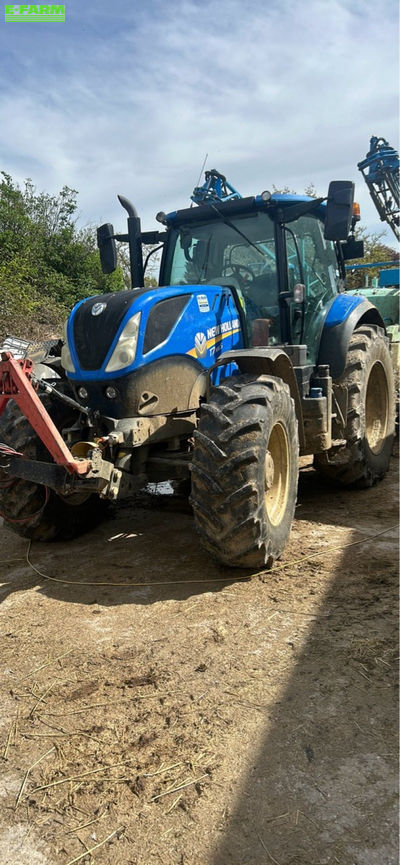 E-FARM: New Holland T7.165 S - Tractor - id RQHJ56S - €74,000 - Year of construction: 2018 - Engine hours: 2,000,Engine power (HP): 165,France