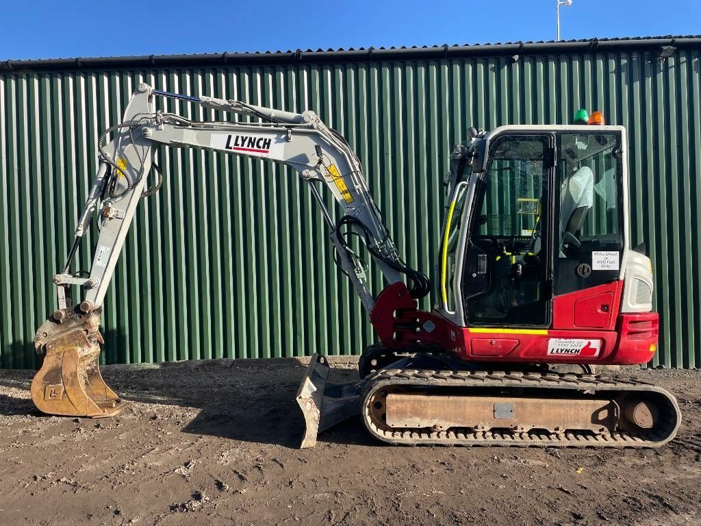 Takeuchi tb 250-2 Minigraver 33.270 €