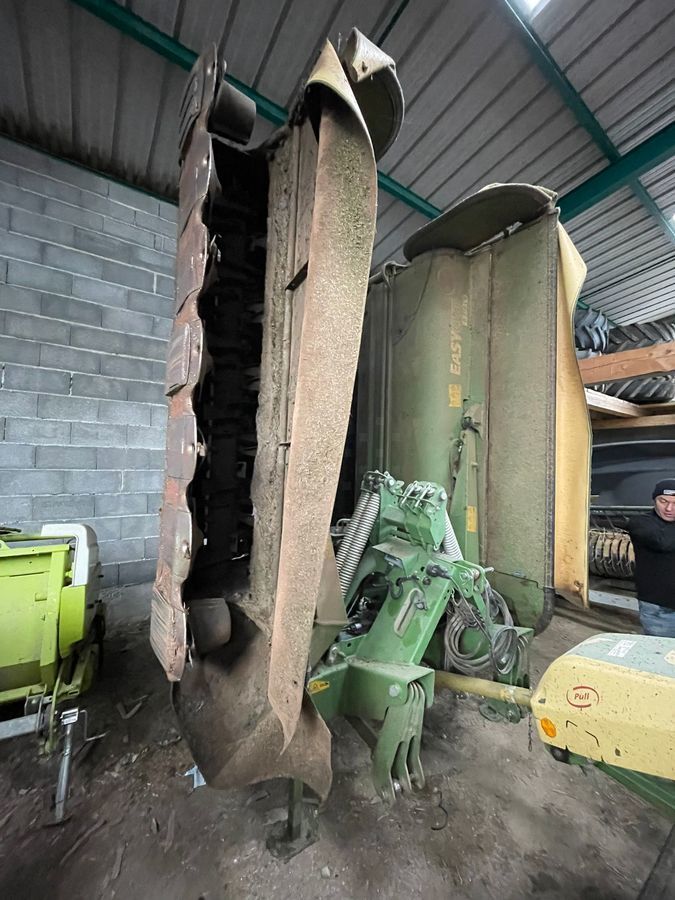 Krone easy cut b870 cvc + easy cut 320 cv Mower €50,000