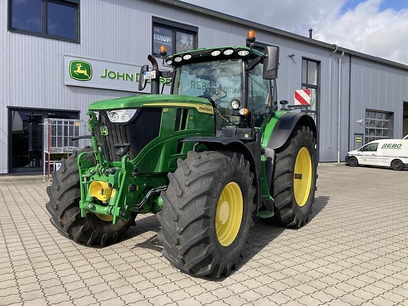 John Deere 6R 215 Tractor €152,000