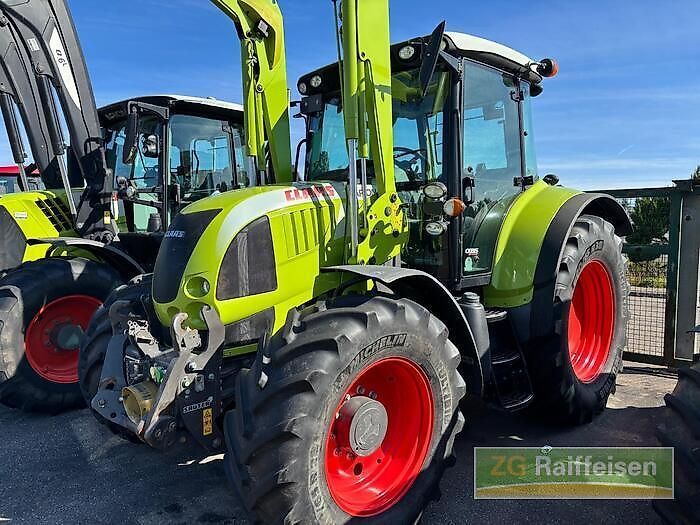 Claas Arion 520 CEBIS Tracteur