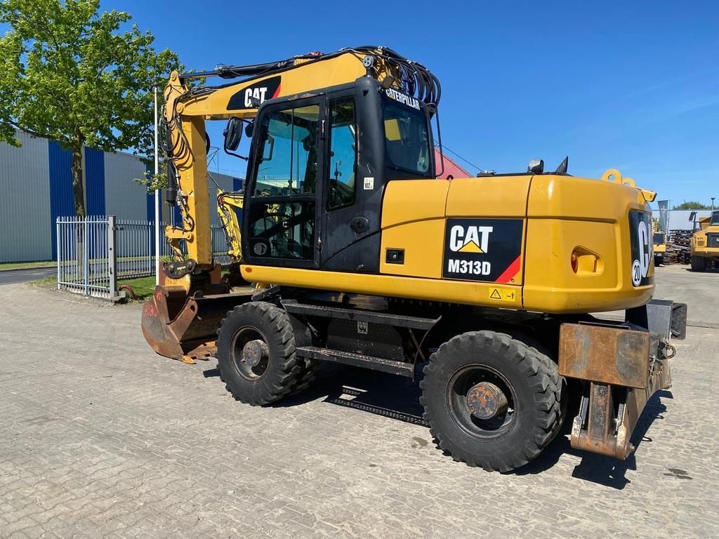 Caterpillar m313d . Wheeled excavator €42,500