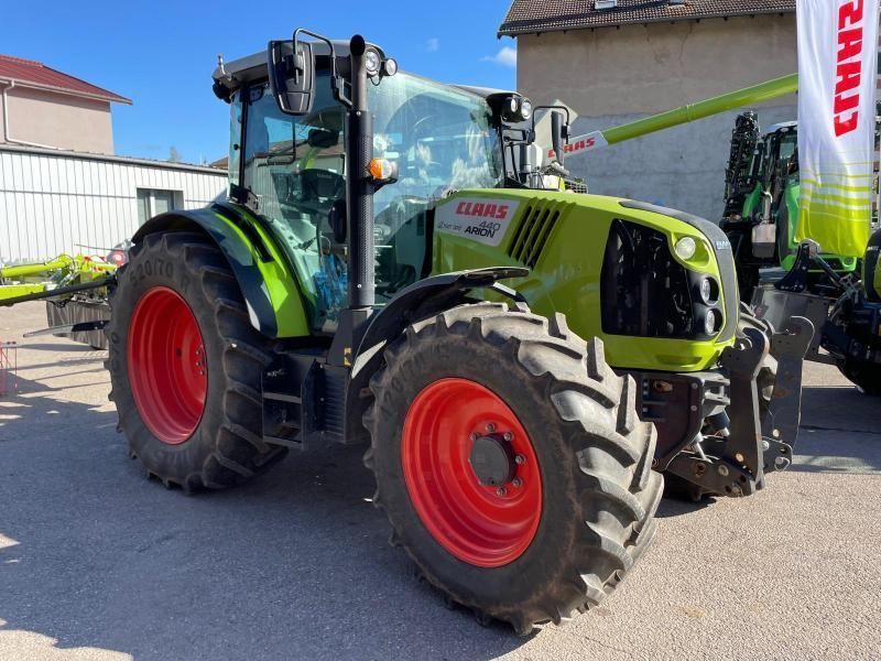E-FARM: Claas Arion 440 - Tractor - id UUL3JTS - 75.000 € - Año: 2018 - Horas: 1608,Francia