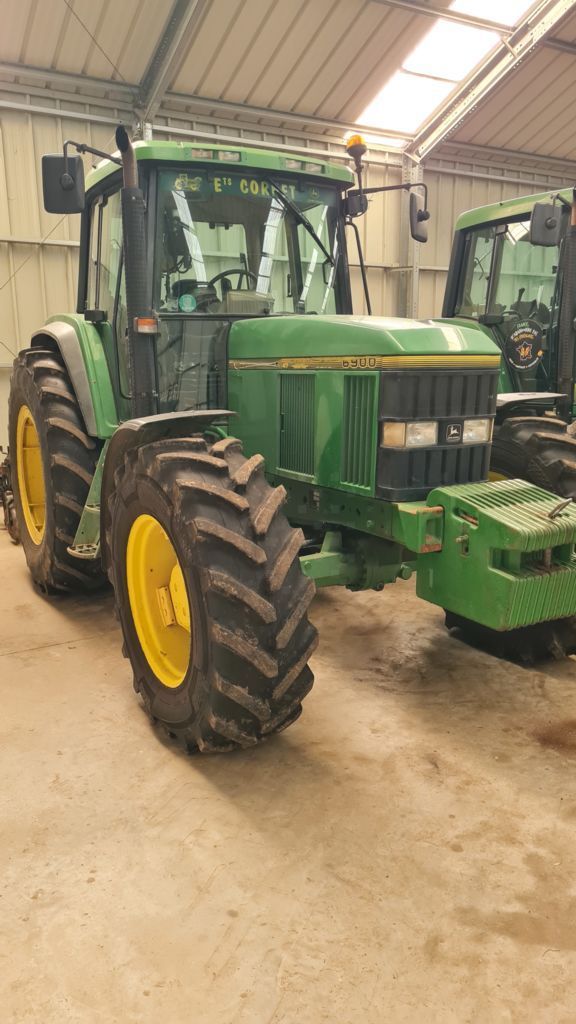 John Deere 6900 Traktor 30 000 €