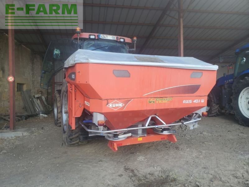 Kuhn axis40.1w Fertiliser spreader €11,800