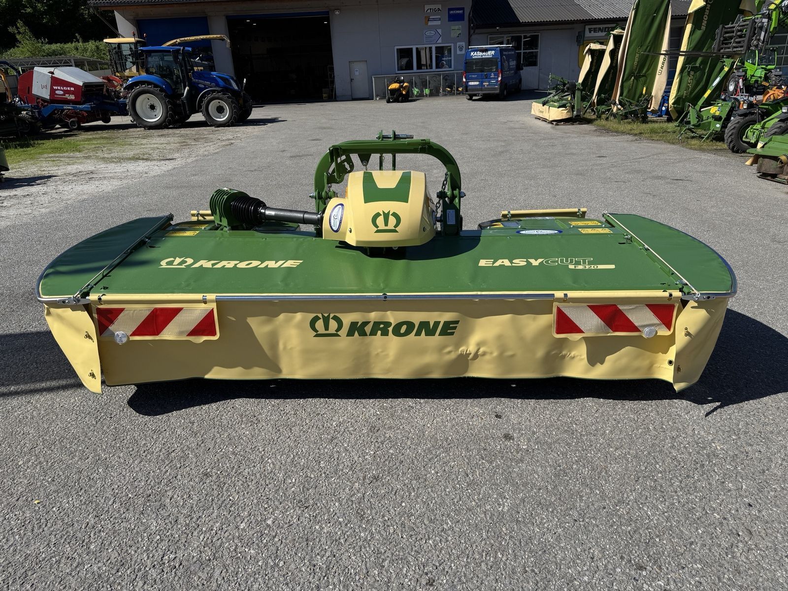 E-FARM: Krone easy - cut f 320 - Mähwerk - id RGPJAVF - 13.492 € - Baujahr: 2025 - Österreich