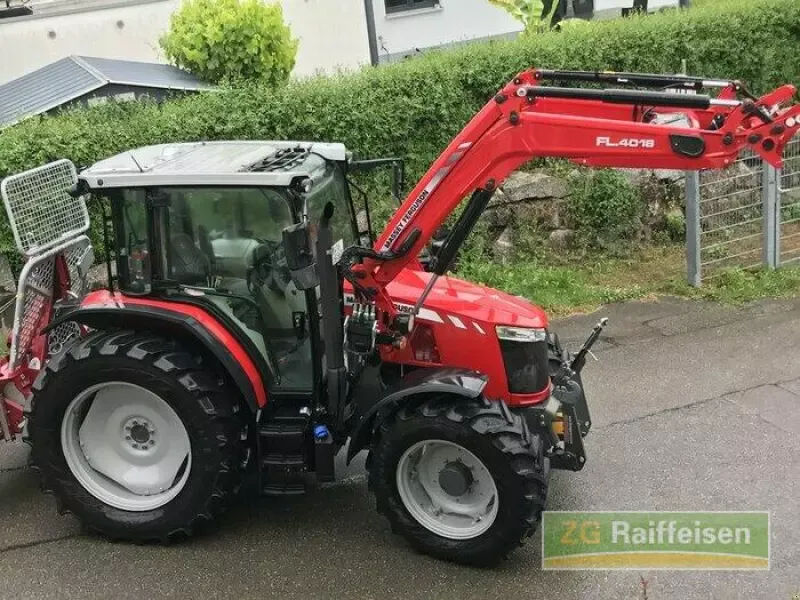 E-FARM: Massey Ferguson 5711 - Traktor - id 4ZY1Z7J - 76 000 € - Rok produkcji: 2018 - Motogodziny: 590,Moc silnika: 110,Niemcy