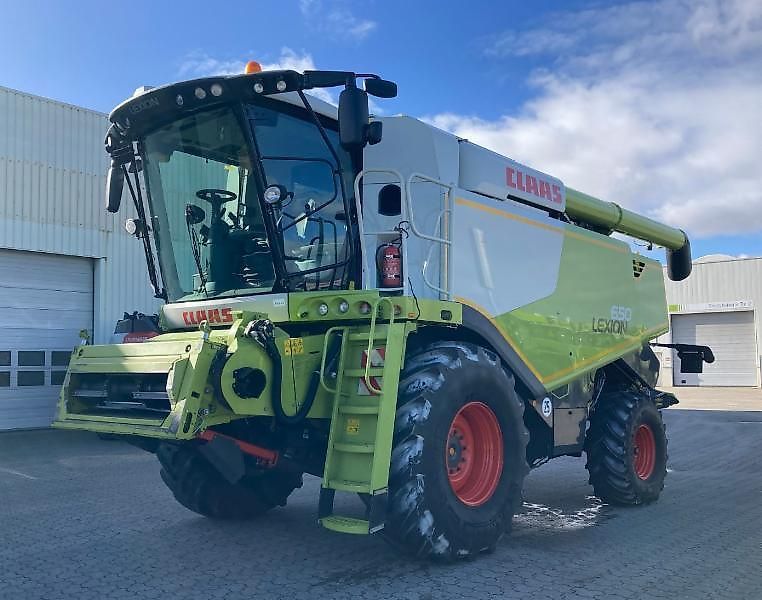 E-FARM: Claas Lexion 650 - Moissoneuse-batteuse - id FVLLUIK - Année: 2019 - Lecture du nombre d'heure: 1 804,Puissance du moteur (chevaux): 354,Allemagne