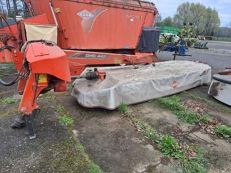 Kuhn GMD 4411 FF Mower €6,200
