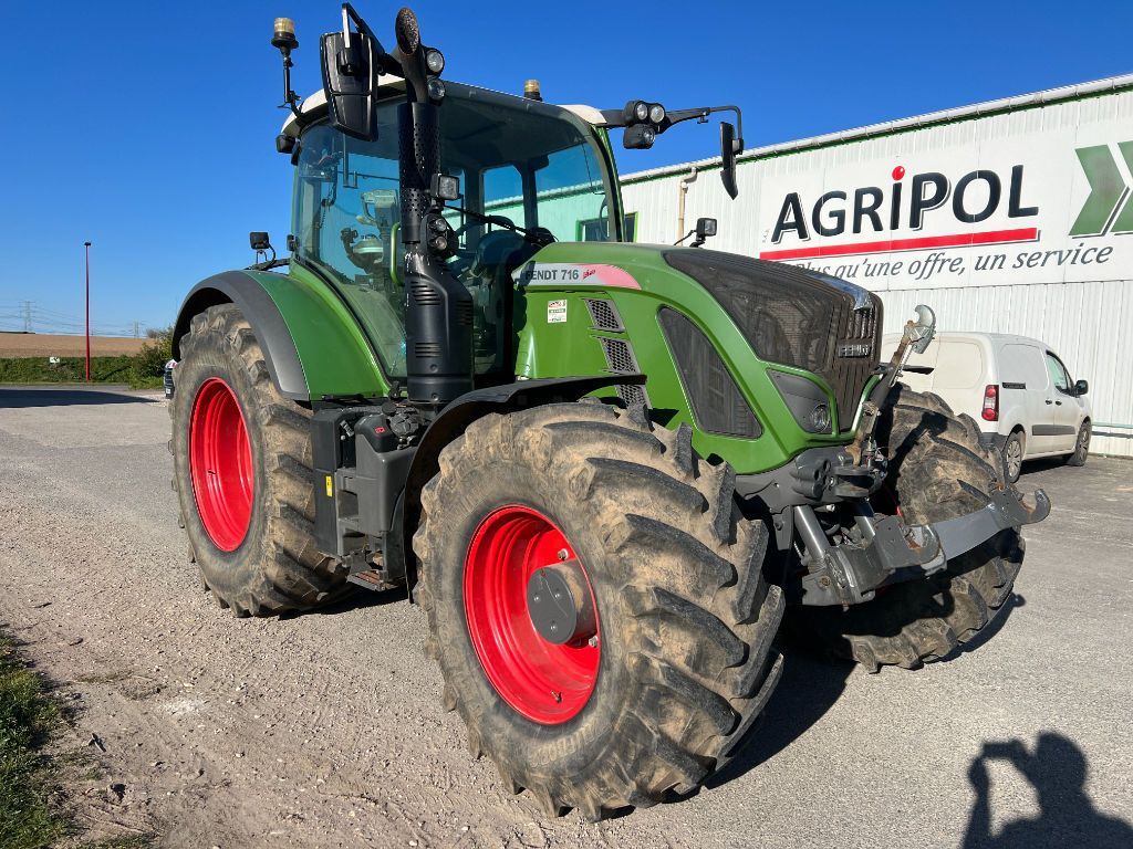 Fendt 716 Vario Power Tracteur 96 000 €