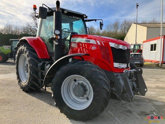 E-FARM: Massey Ferguson 7722 Efficient - Tractor - id 84NZYR4 - 78.925 € - Año: 2015 - Horas: 5357,Potencia del motor: 220,Francia