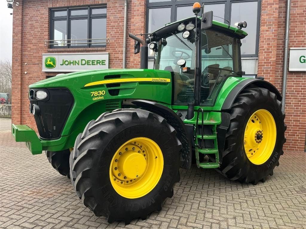 E-FARM: John Deere 7830 - Tractor - id AVYDWKC - €65,000 - Year of construction: 2009 - Engine hours: 10,925,Engine power (HP): 220,Germany