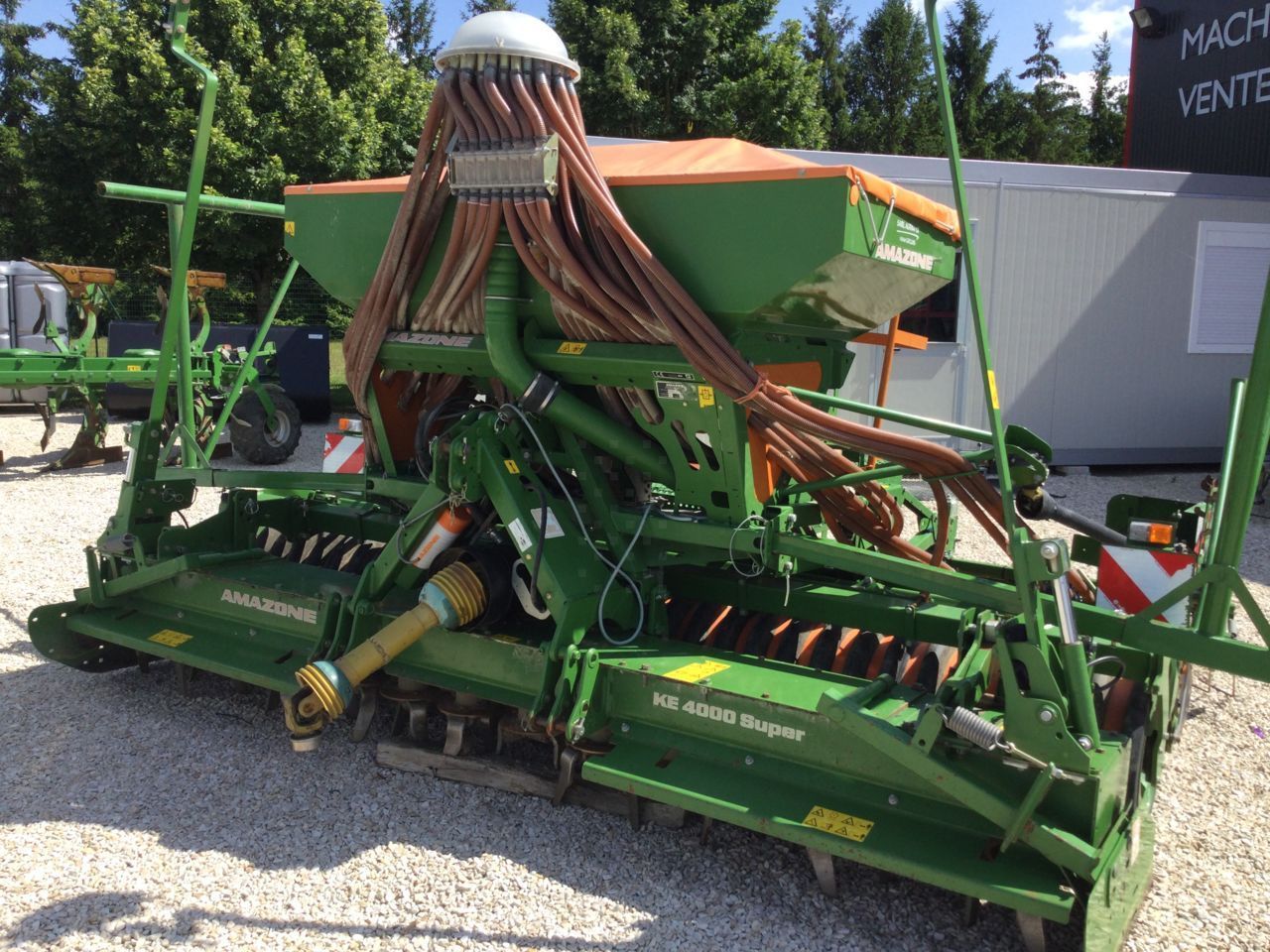 E-FARM: Amazone Ado 403 special - Drilling machine combination - id WYAUPBD - €17,000 - Year of construction: 2014 - France