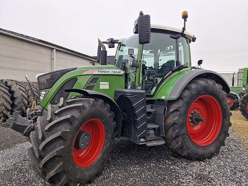 Fendt 720 Vario Profi Plus Tractor €109,000