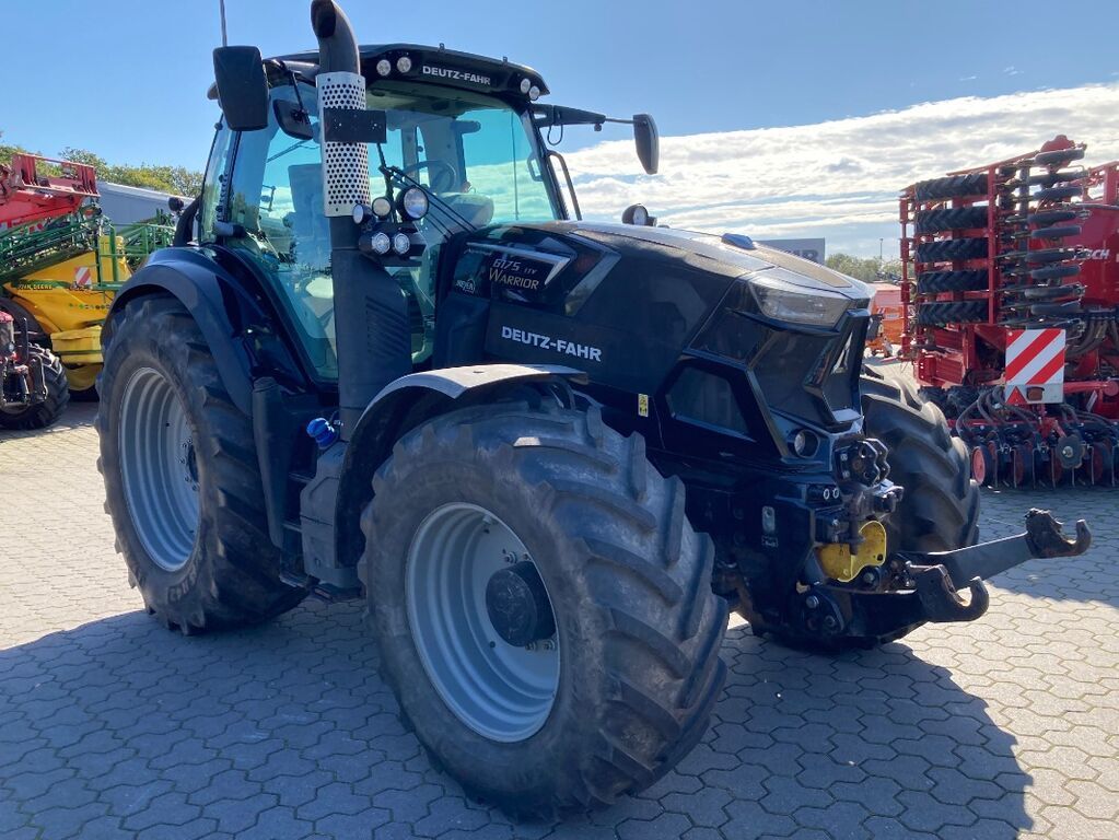 E-FARM: Deutz agrotron 6175 ttv warrior - Tractor - id MWIDIBC - €74,900 - Year of construction: 2020 - Engine hours: 3,180,Engine power (HP): 175,Germany