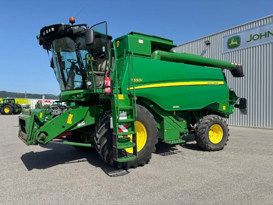 E-FARM: John Deere T 550 i - Combine harvester - id EAABHKF - €165,000 - Year of construction: 2019 - Engine hours: 2,041,France