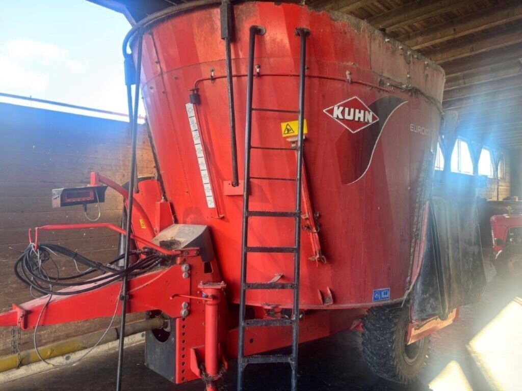 Kuhn euromix i 1070 Mixer feeder €7,500