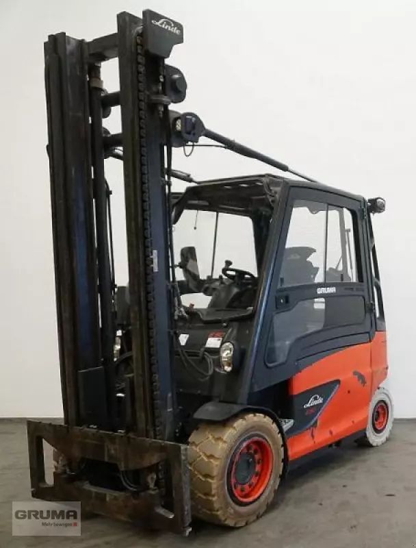 E-FARM: Linde e 50 hl 388 - Targonca - id Y1ATVLL - 35 900 EUR - Gyártási év: 2018 - Üzemóra (motor): 2677,Németország