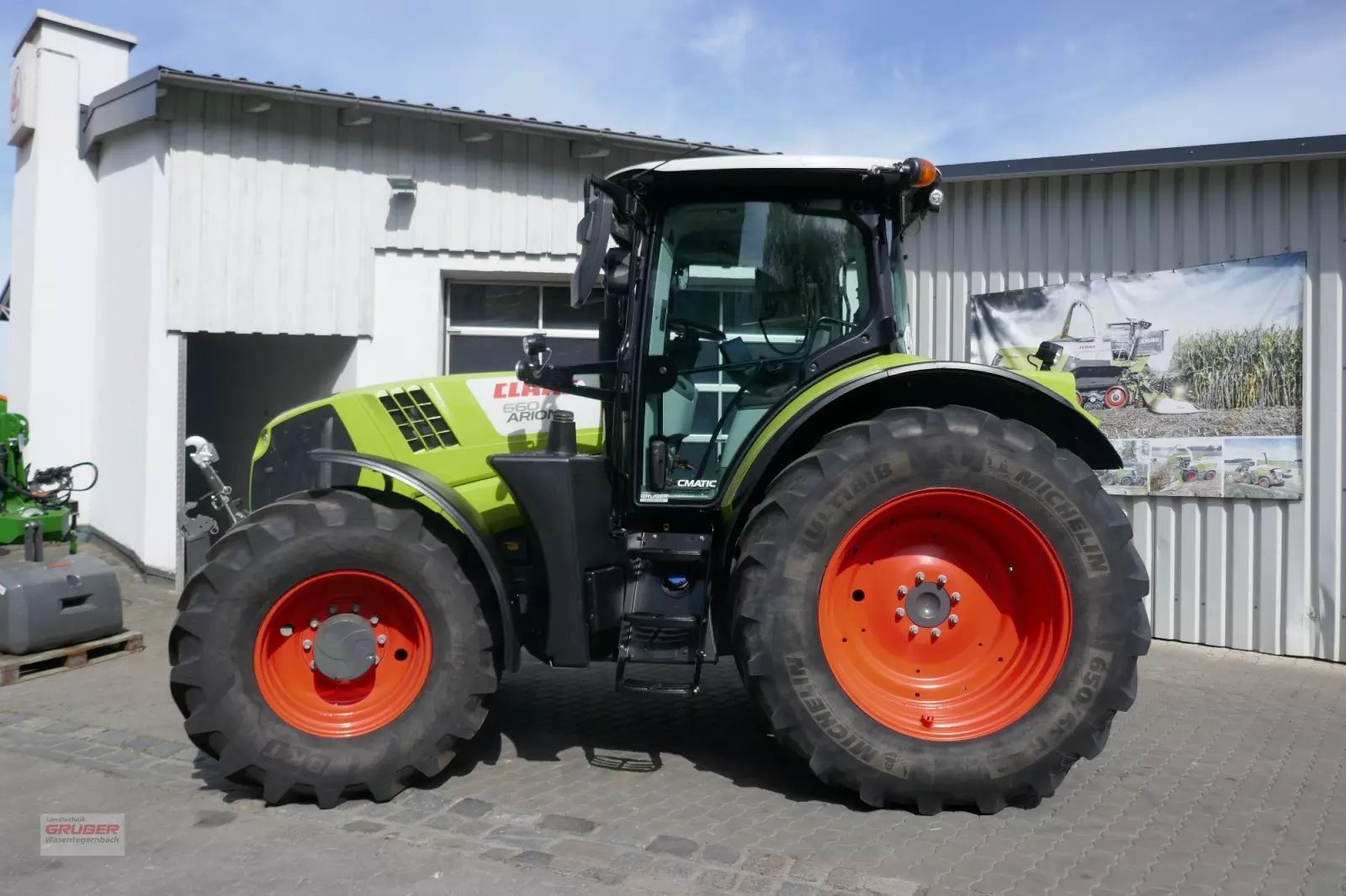 Claas Arion 660 CMATIC Трактор 77 500 €