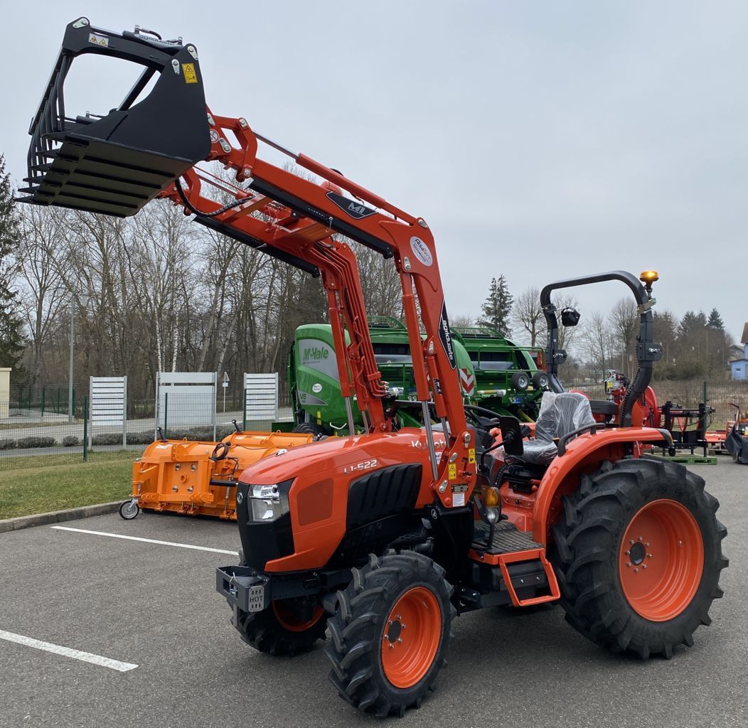 E-FARM: Kubota l1 522 - Traktor - id VAVIQFI - 35.900 € - Baujahr: 2025 - Abgelesene Motorstunden: 20,Motorleistung (PS): 52,Frankreich