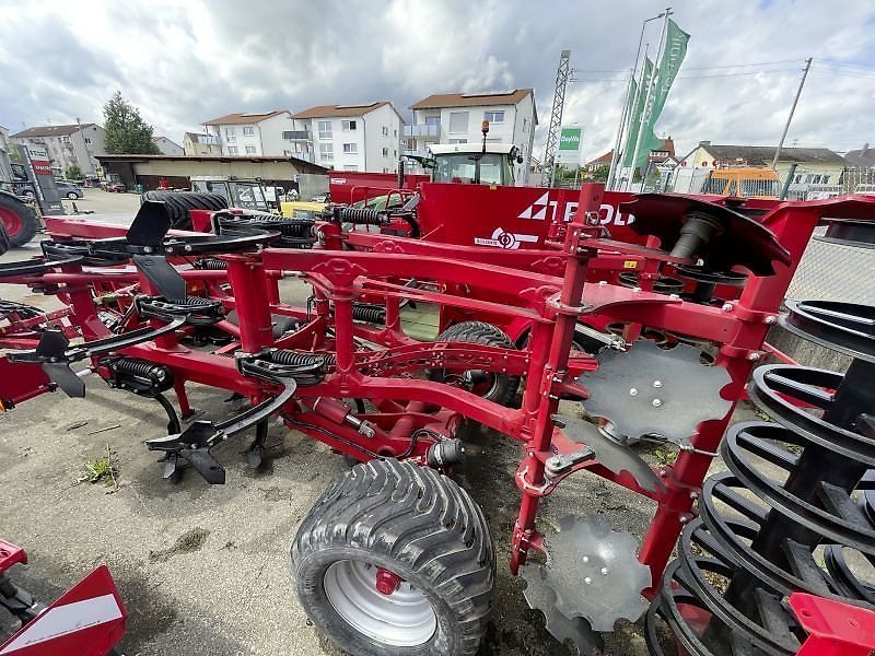 HORSCH terrano 4.3 gx Kultivátor 45 265 EUR
