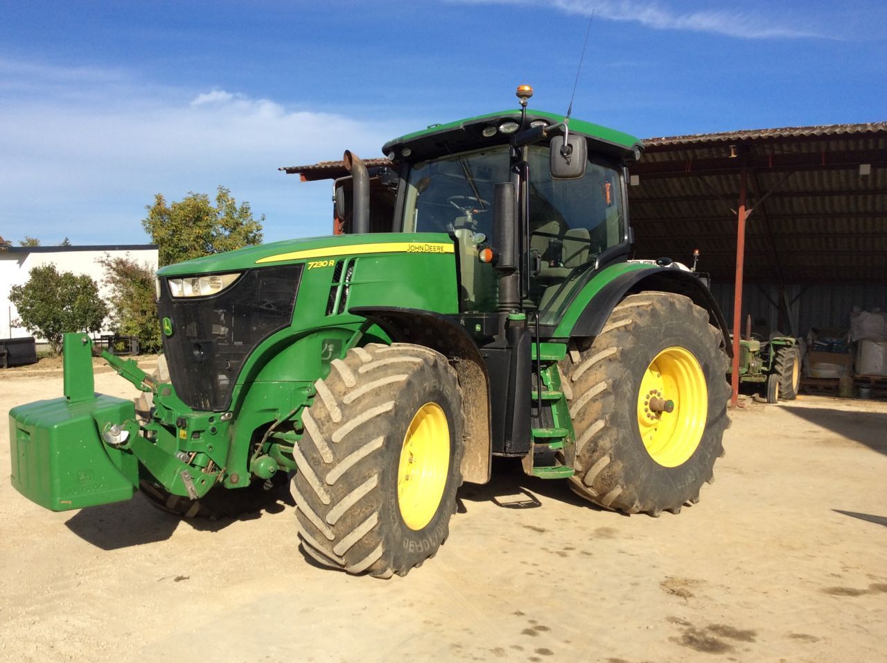 John Deere 7230 R Tractor €82,000