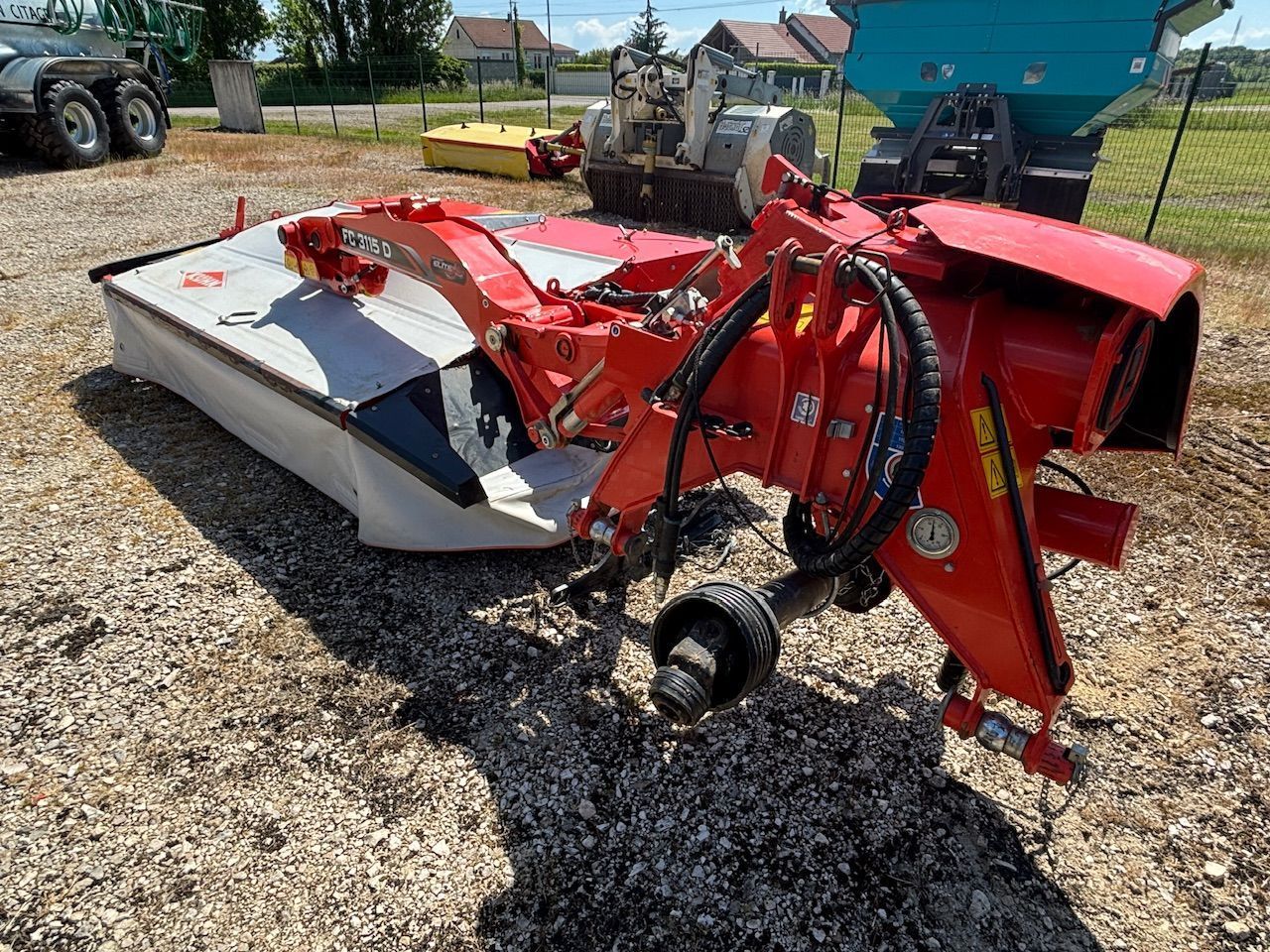 E-FARM: Kuhn FC 3115 D-FF - Kosiarka - id DUHU4LU - 14 800 € - Rok produkcji: 2020 - Francja