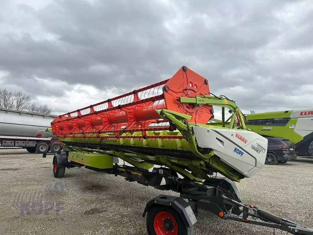 E-FARM: Claas 930 v ez 2019 - Header - id 7NAU4LR - €59,900 - Year of construction: 2018 - Germany
