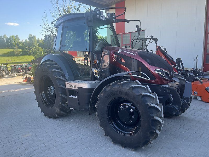 E-FARM: Valtra A105 - Trattore - id IJFFJLD - Anno di costruzione: 2023 - Ore: 180,Potenza del motore: 110,Germania