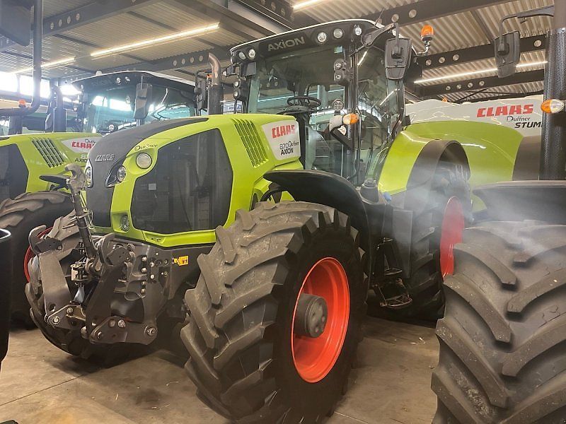 Claas Axion 870 CMATIC Tractor €95,000