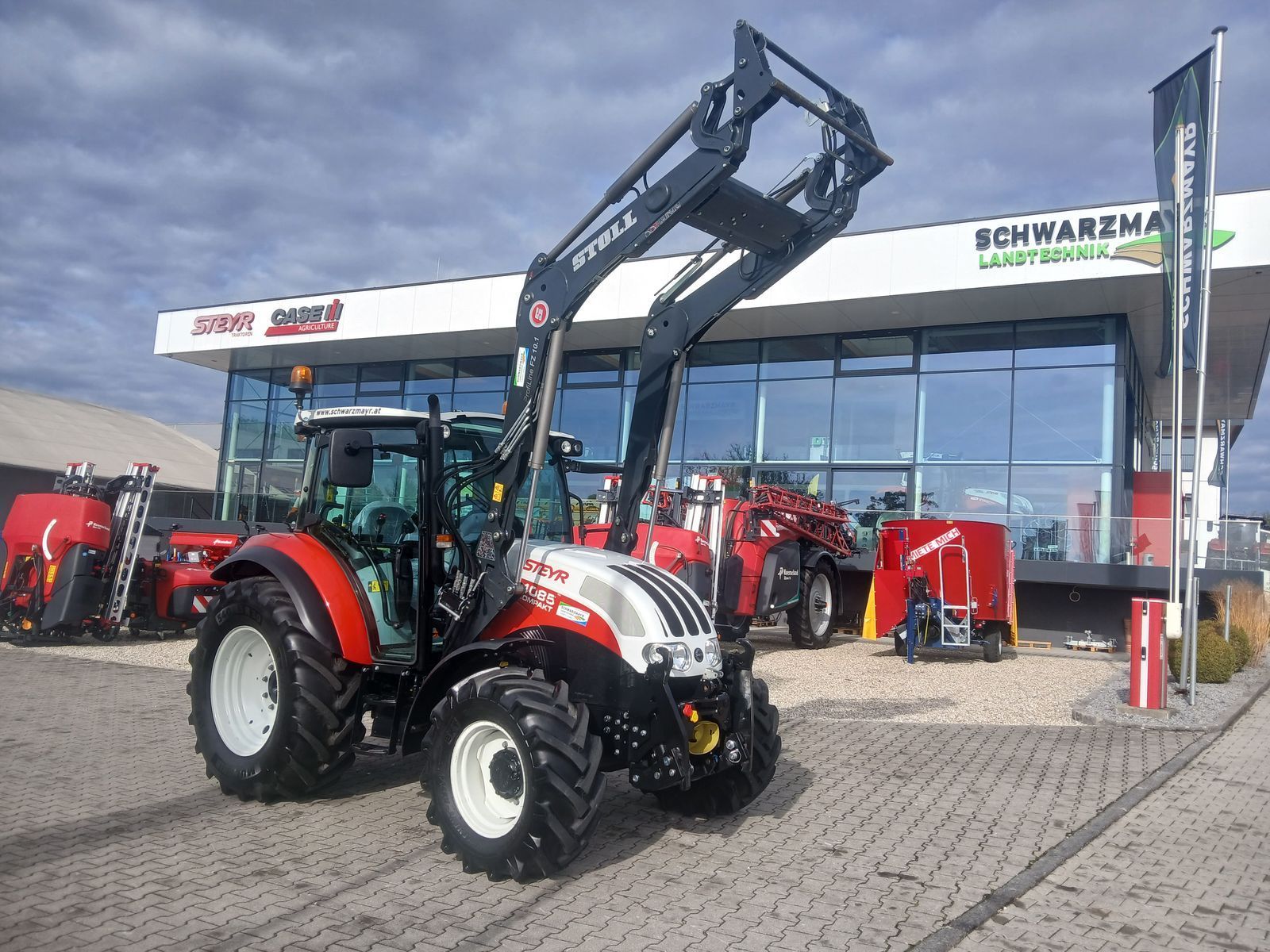 Steyr Kompakt 4085 Traktor 66 900 €