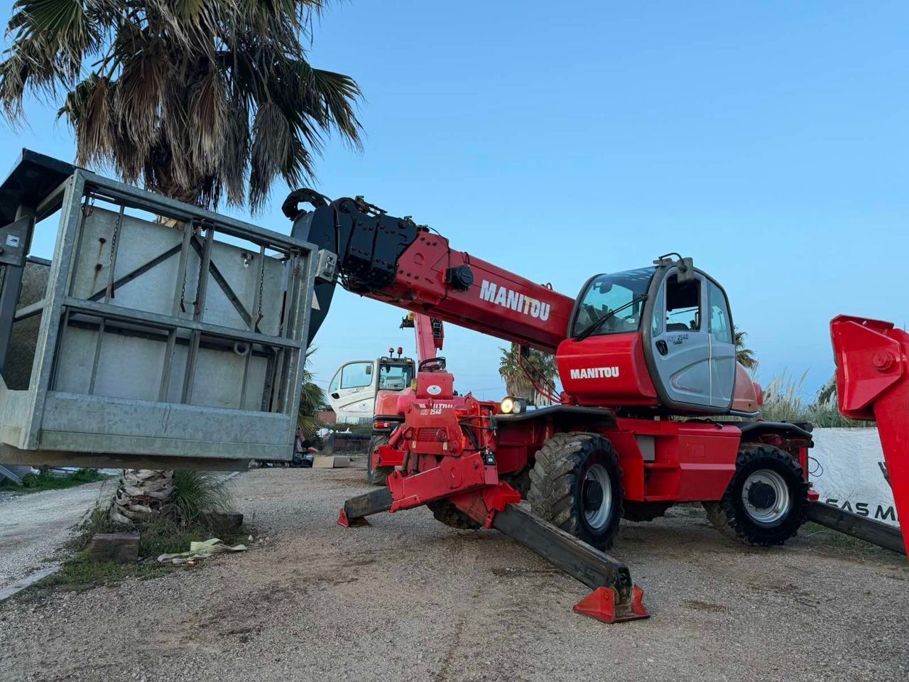 Manitou mrt 2540 privilege Încărcător telescopic 92.500 EUR