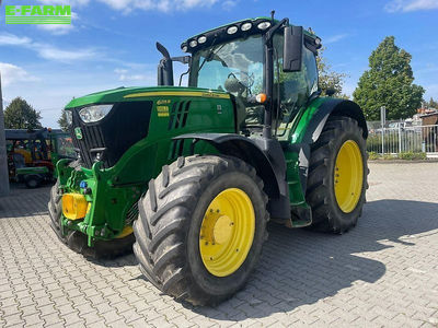 E-FARM: John Deere 6215 R - Tractor - id RXWUV7C - €98,000 - Year of construction: 2018 - Engine hours: 5,000,Engine power (HP): 214,Germany