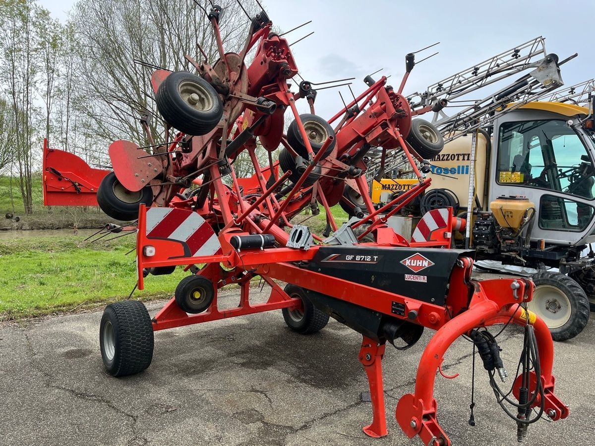 Kuhn GF 8712 T Kreiselheuer 12.500 €