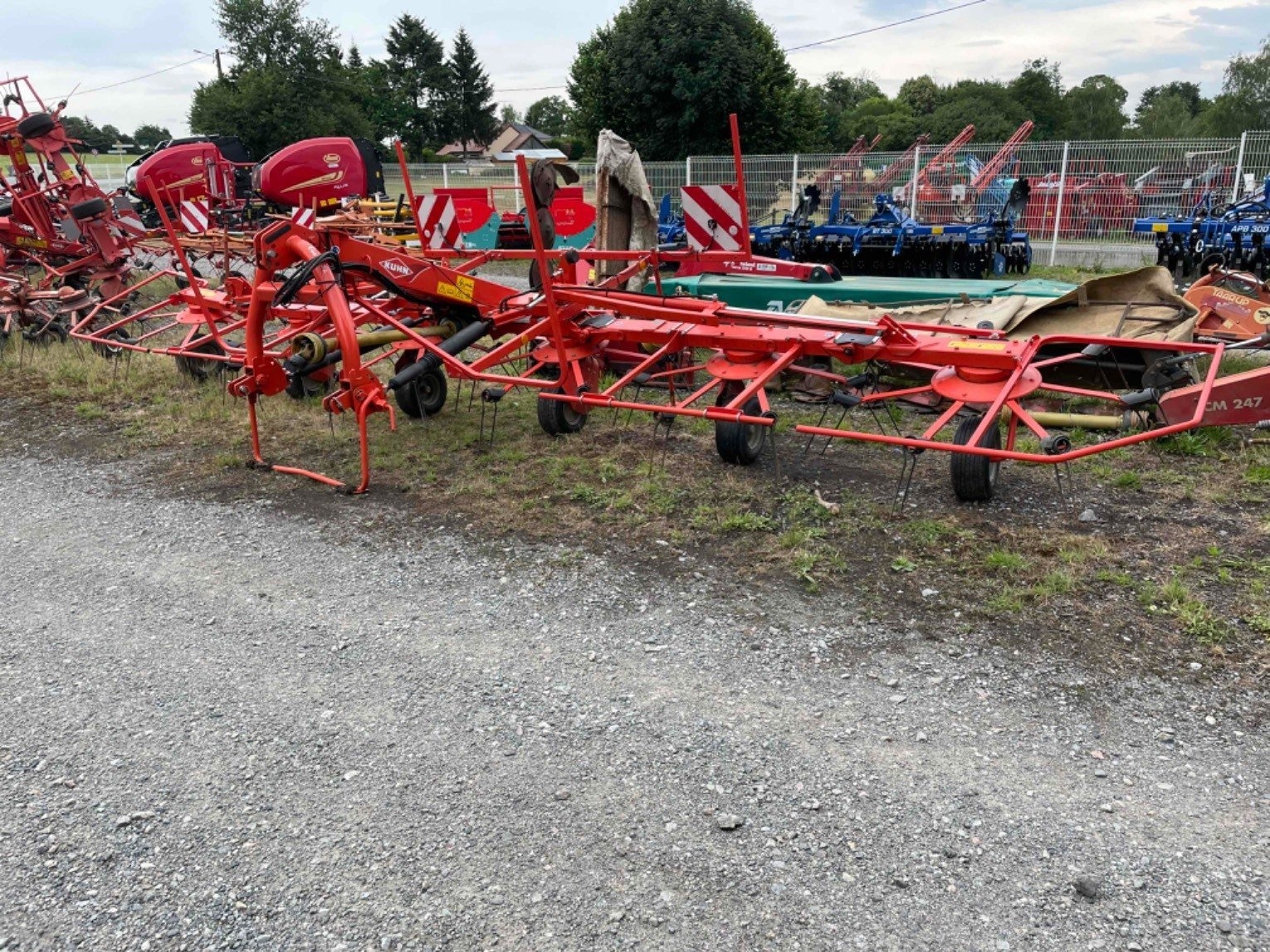 Kuhn GF 7802 rotaryhaymaker €8,850