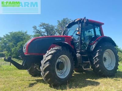 E-FARM: Valtra T151e - Τρακτέρ - id ZF7B4XA - 35.000 € - Χρονία: 2010 - Μετρητής ωρών: 8.670,Ισχύς κινητήρα: 160,Γαλλία