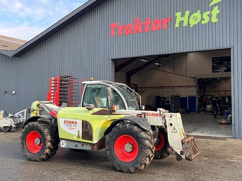 Claas Scorpion 9040 Ładowacz teleskopowy 36 779 €