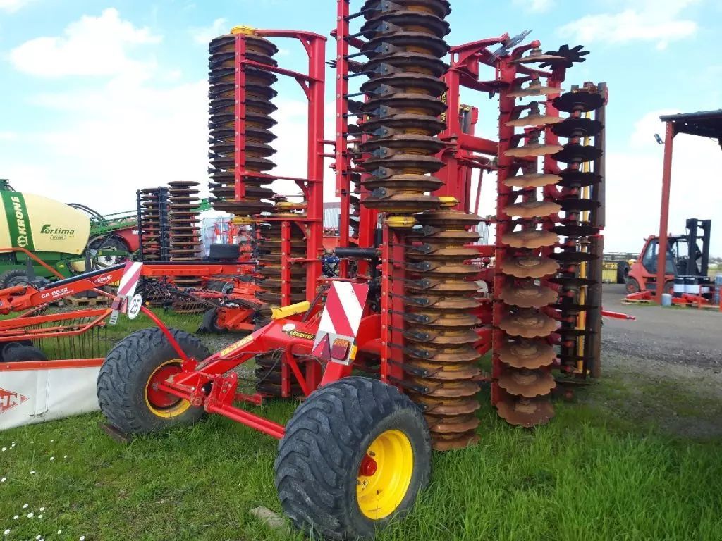 E-FARM: väderstad carrier crl 625 - Cultivator - id ZVMXKQ8 - 42.000 EUR - Anul: 2016 - Franța