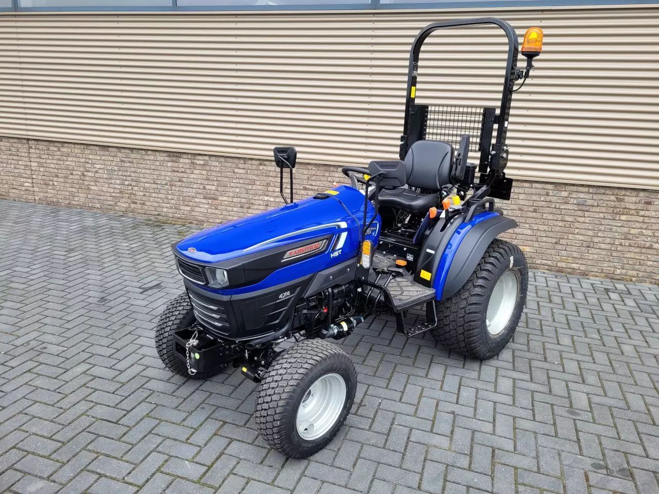 FARMTRAC 26 hst pro Tractor