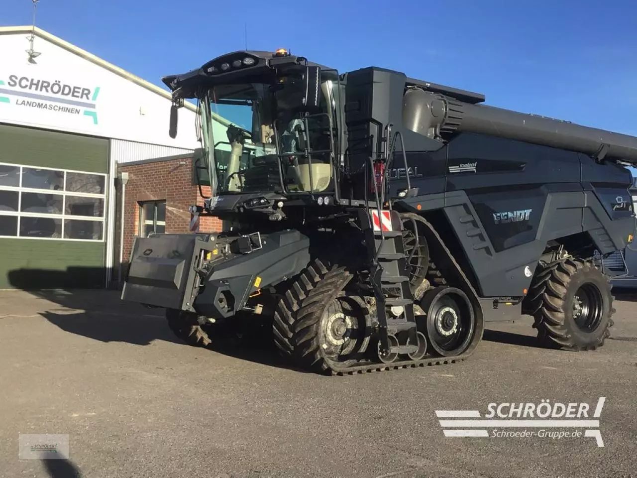 Fendt Ideal 9 T Combine harvester €407,000