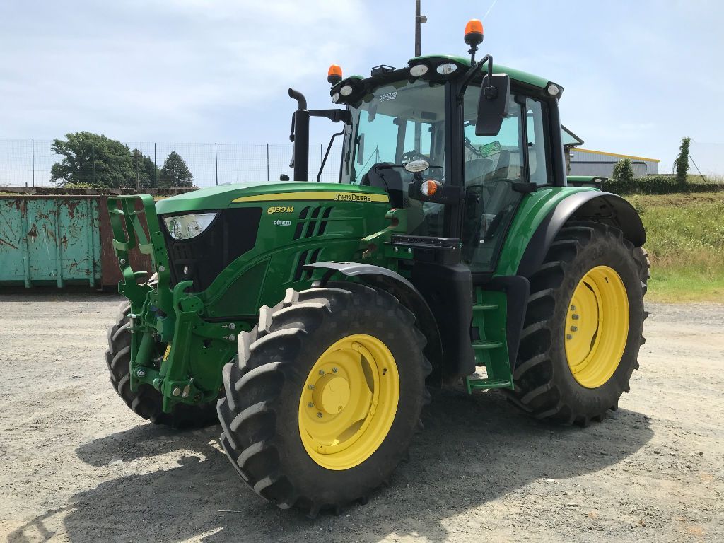E-FARM: John Deere 6130 M - Trattore - id 4YIHTRN - 85.000 € - Anno di costruzione: 2021 - Ore: 900,Potenza del motore: 130,Francia