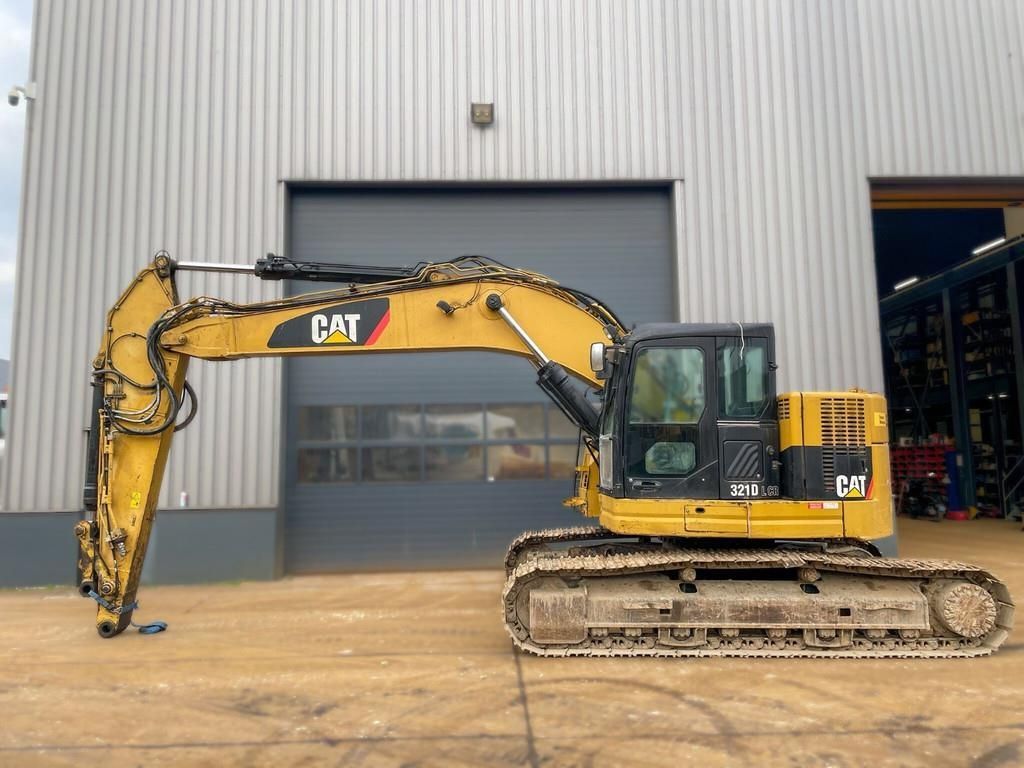 Caterpillar 321 d Excavadora de orugas 29.900 €