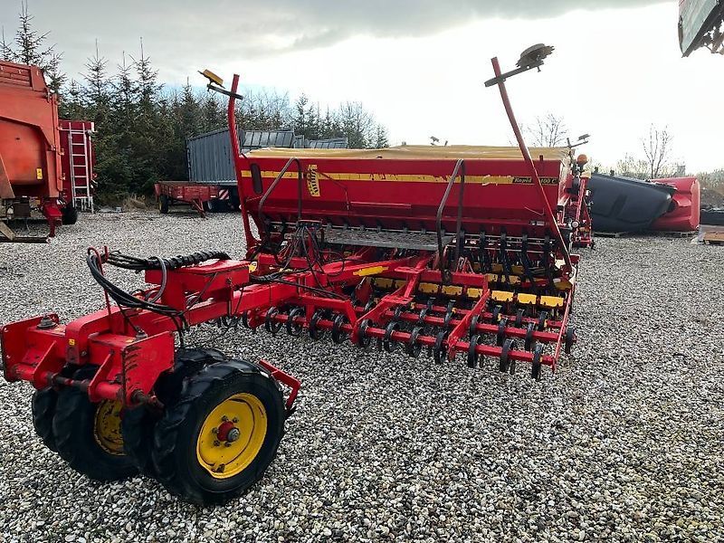 VÄDERSTAD Rapid 400 C Siewnik rzędowy/agregat uprawowo-siewny 11 372 €