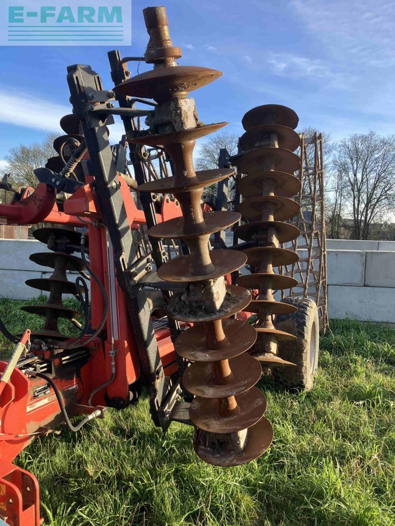 GREGOIRE BESSON acero Disc harrow €6,000