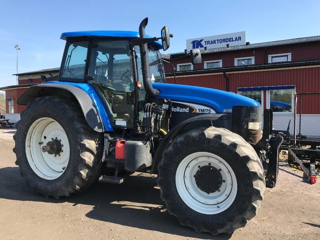 E-FARM: New Holland TM175 - Tractor - id DRYLYDZ - Suecia