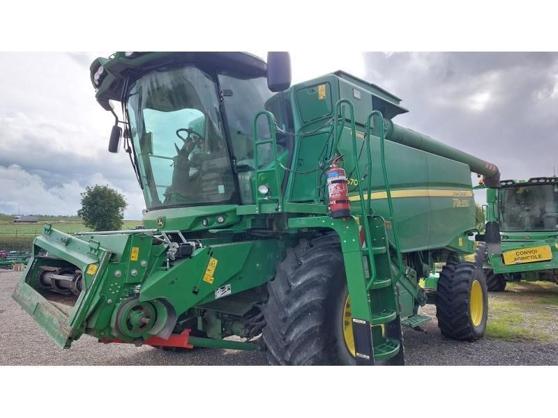 E-FARM: John Deere T670 - Cosechadora - id FUKI1TY - 272.000 € - Año: 2019 - Horas: 470,Francia