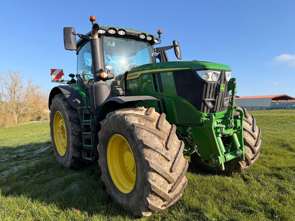 John Deere 6R 250 Tractor €128,500