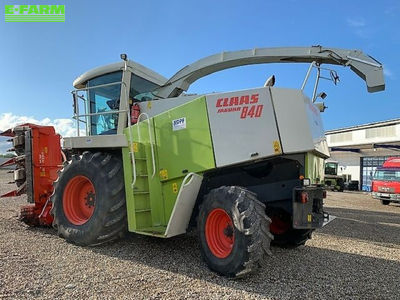 E-FARM: Claas Jaguar 840 - Self propelled forage harvester - id YDPT955 - €39,000 - Year of construction: 1998 - Engine hours: 2,980,Engine power (HP): 365,Germany