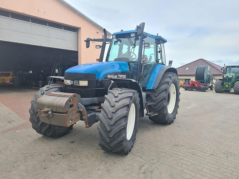 New Holland TM 150 Traktor 22 000 €