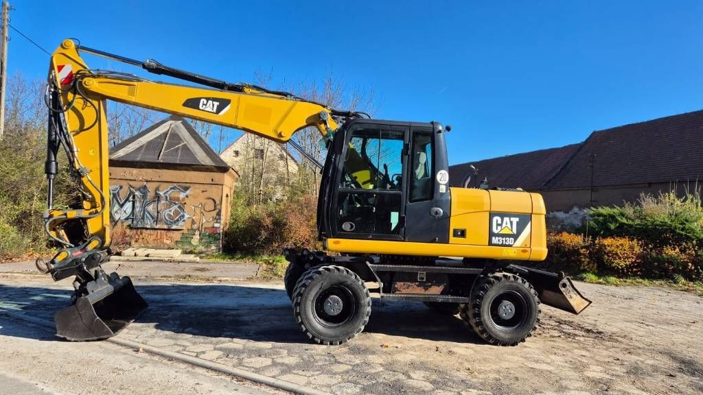 Caterpillar m 313 d Wheeled excavator €59,253